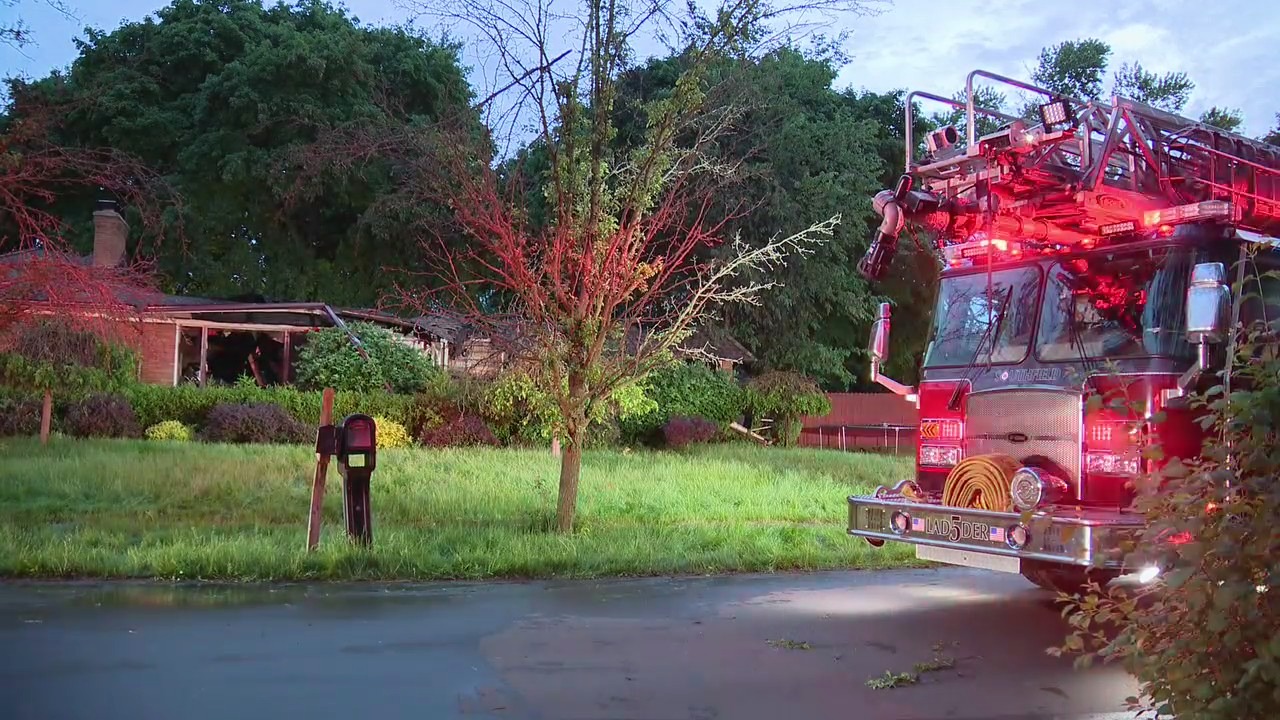 Man trapped, killed in Lathrup Village house fire